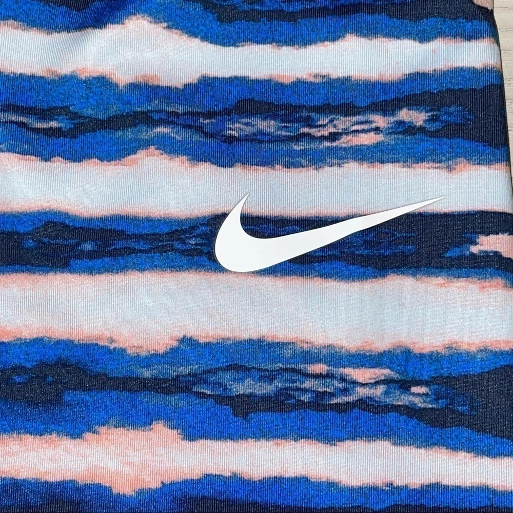 Nike Pro Stripe Training 3/4 Leggings  Size Small - Picture 5 of 5